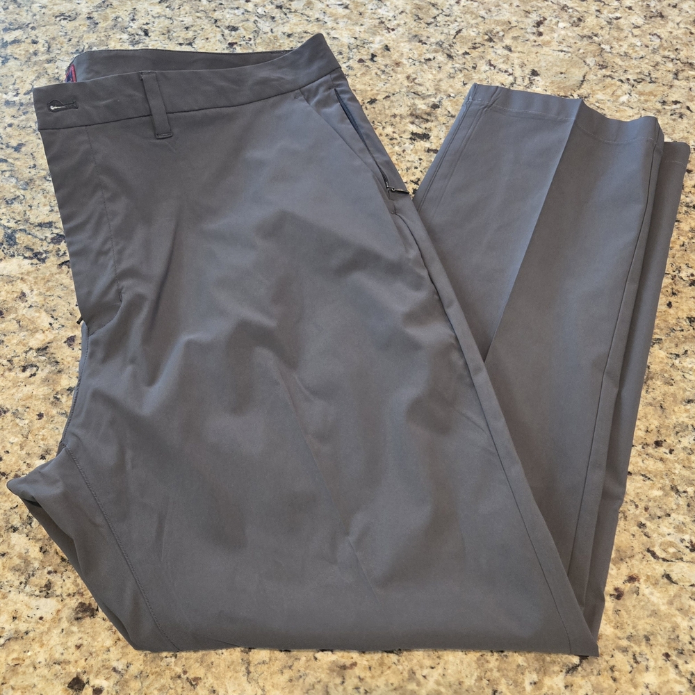 Men's Gray Chancellor Pants 40x32 UNTUCKit NWOT